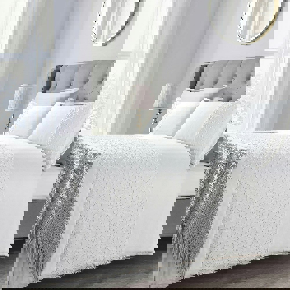 Intimates Zenith Tufted White Duvet Cover & Pillowcase Set