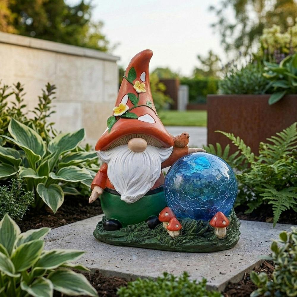 Garden Greatness Solar Woodland Wizard Garden Ornament