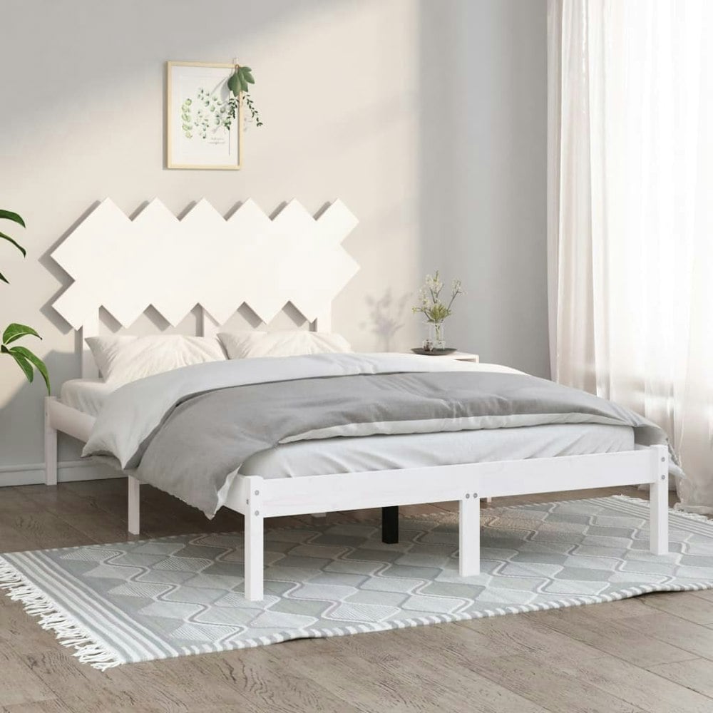 Berkfield Bed Frame White 135x190 cm Double Solid Wood