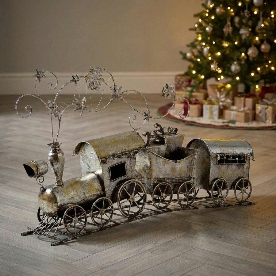 Garden Greatness Decorative Metal Train Sculpture Ornament