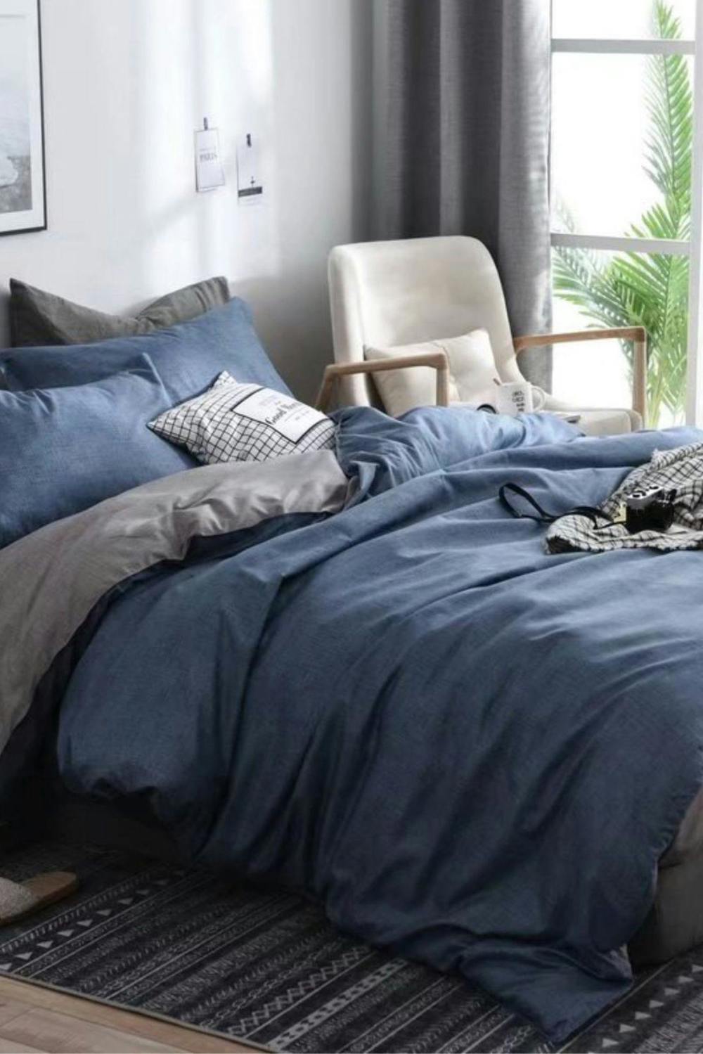 Ezysleep Reversible Blue Printed Duvet Set