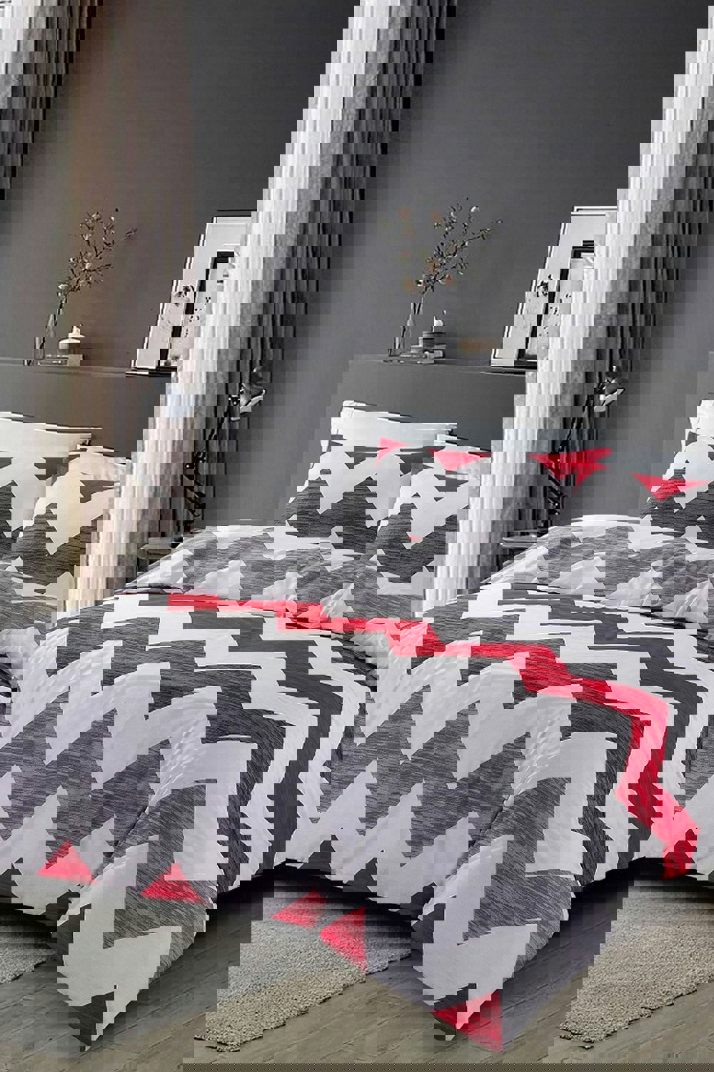 HomeSpace Direct Zig Zag Striped Duvet Cover Set
