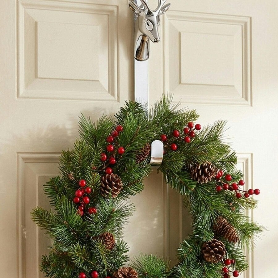 Garden Greatness Elevate Metal Over-Door Wreath Hanger