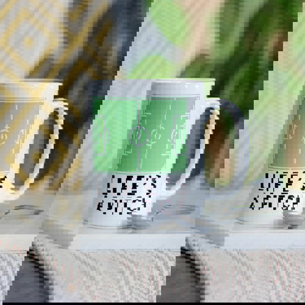 ThatsNiceThat Life's A Pitch Mug
