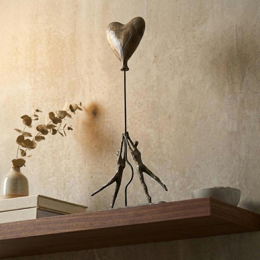 Garden Greatness Relica Couple Heart Balloon Sculpture