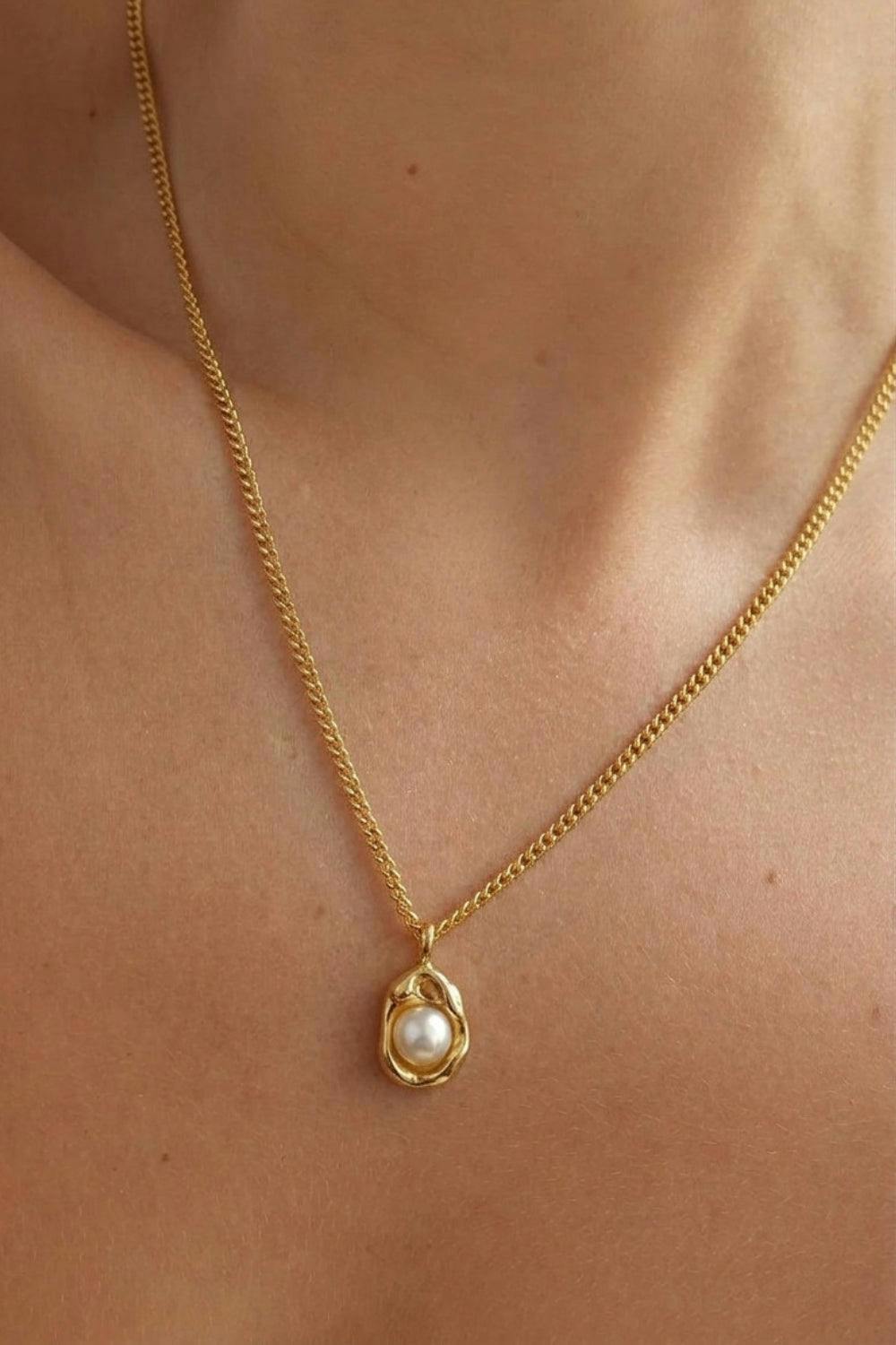 Serla Gold Plated Pearl Pendant Necklace