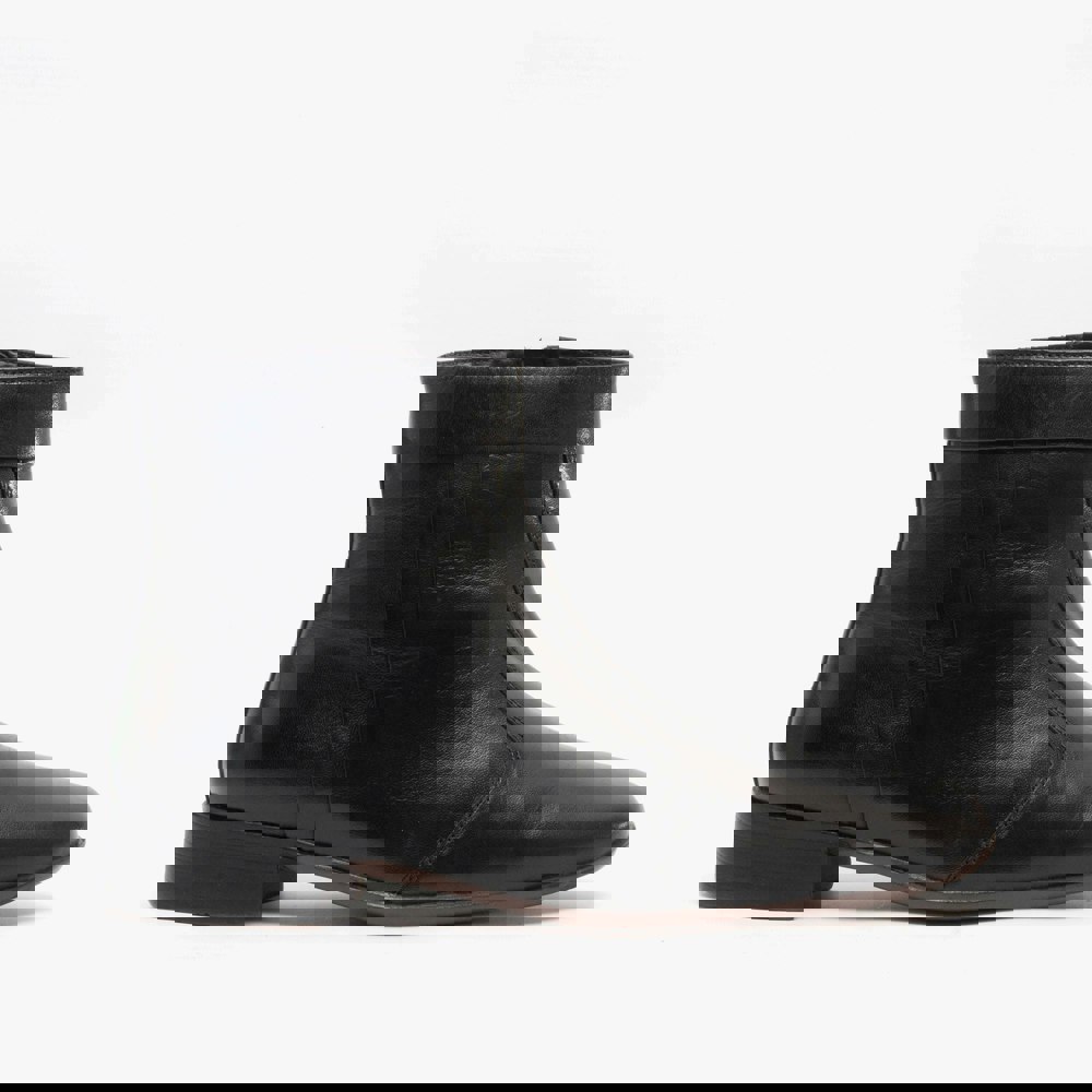 1583139754-01972400.jpg