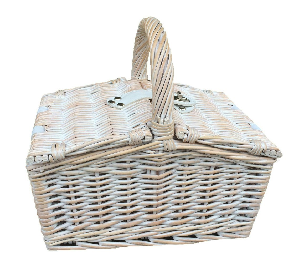 Wicker Picnic Baket with Lining