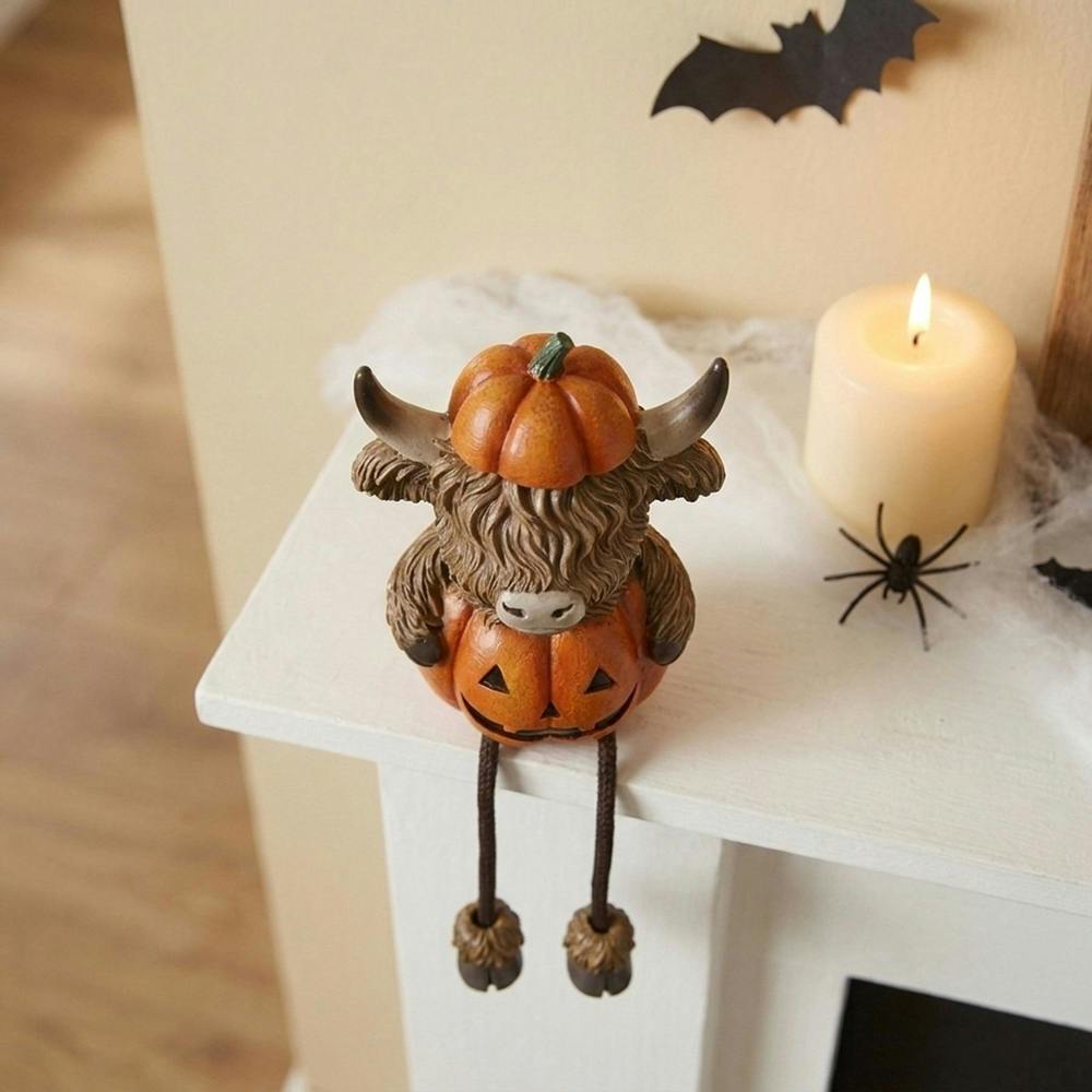 Garden Greatness Highland Cow Sat in Pumpkin Shelf Sitter