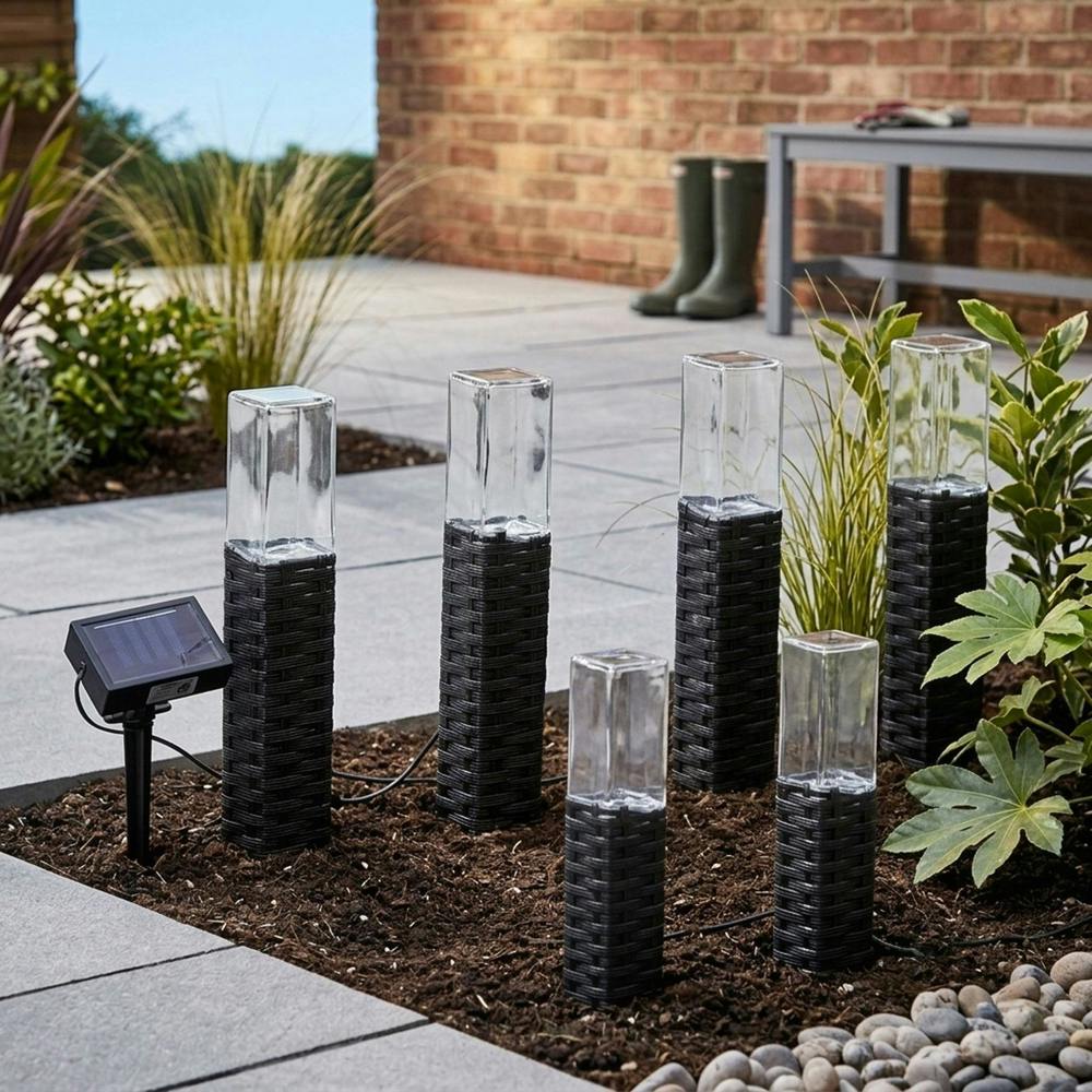 Garden Greatness 6 Pack Woven Rattan Solar Pathway Lights