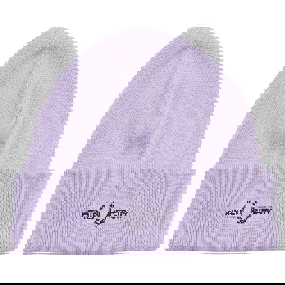 Fred Perry Graphic Logo Lilac Purple Beanie
