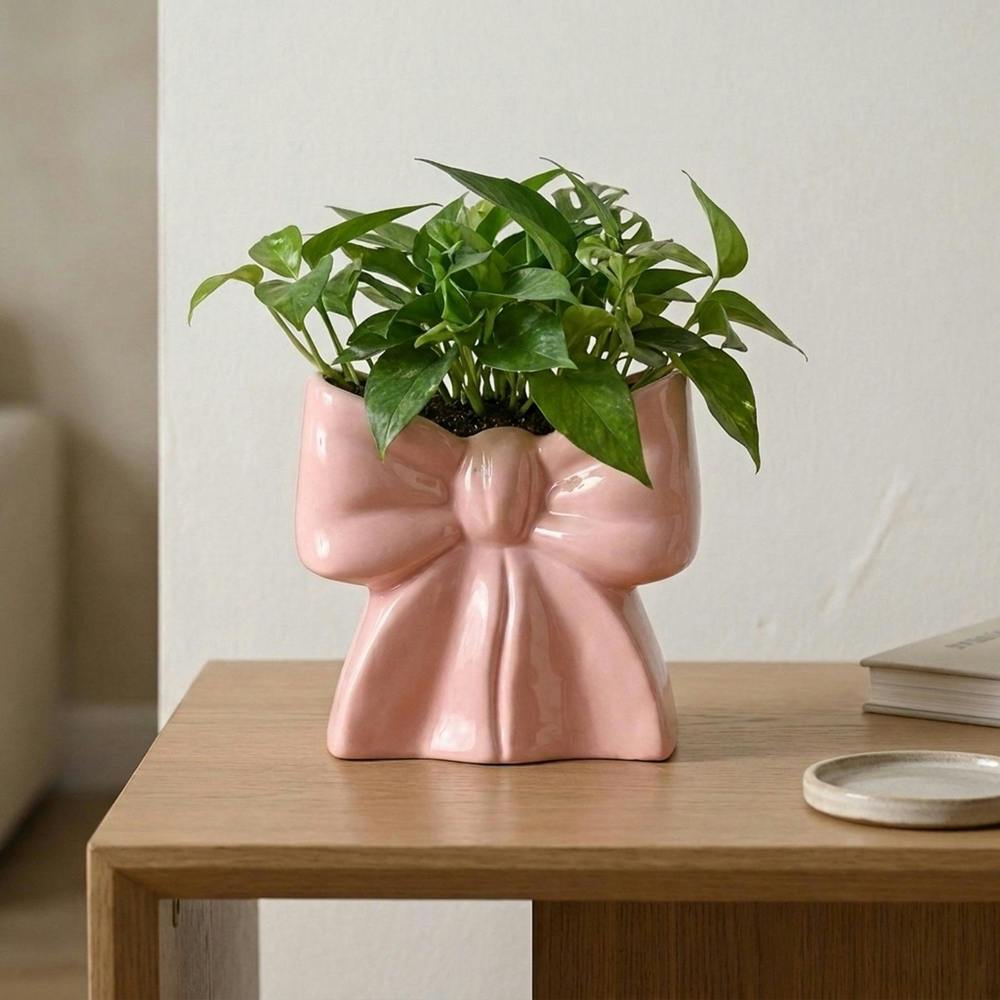 Garden Greatness Sculptural Pink Bow Shaped Vase