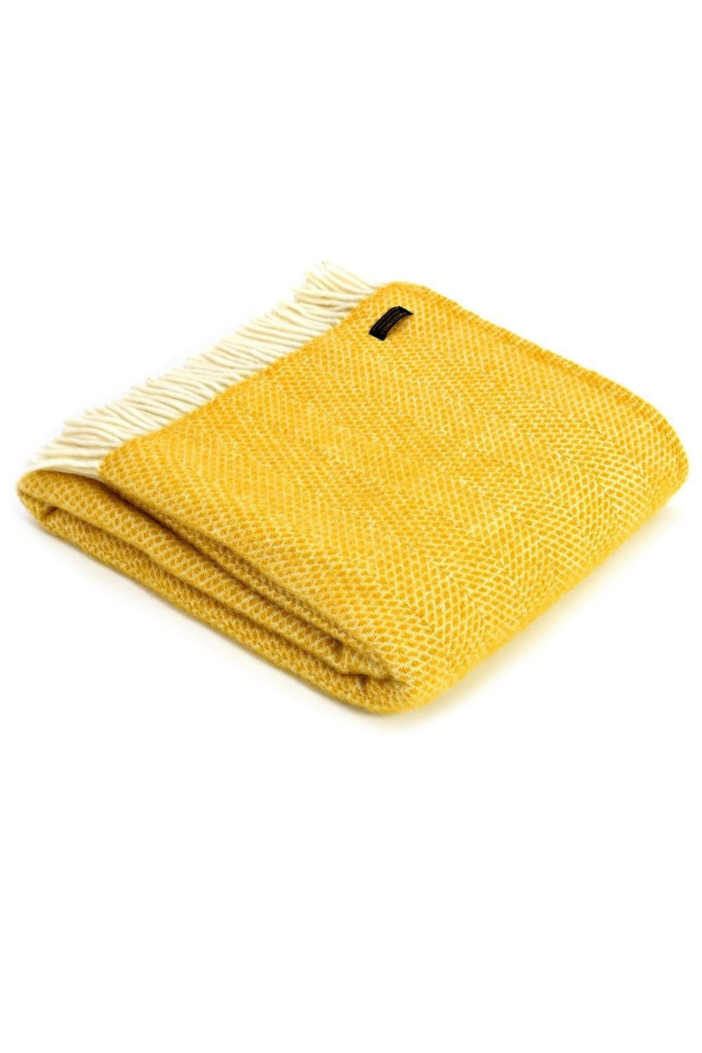 HomeSpace Direct Beehive Yellow Wool Throw