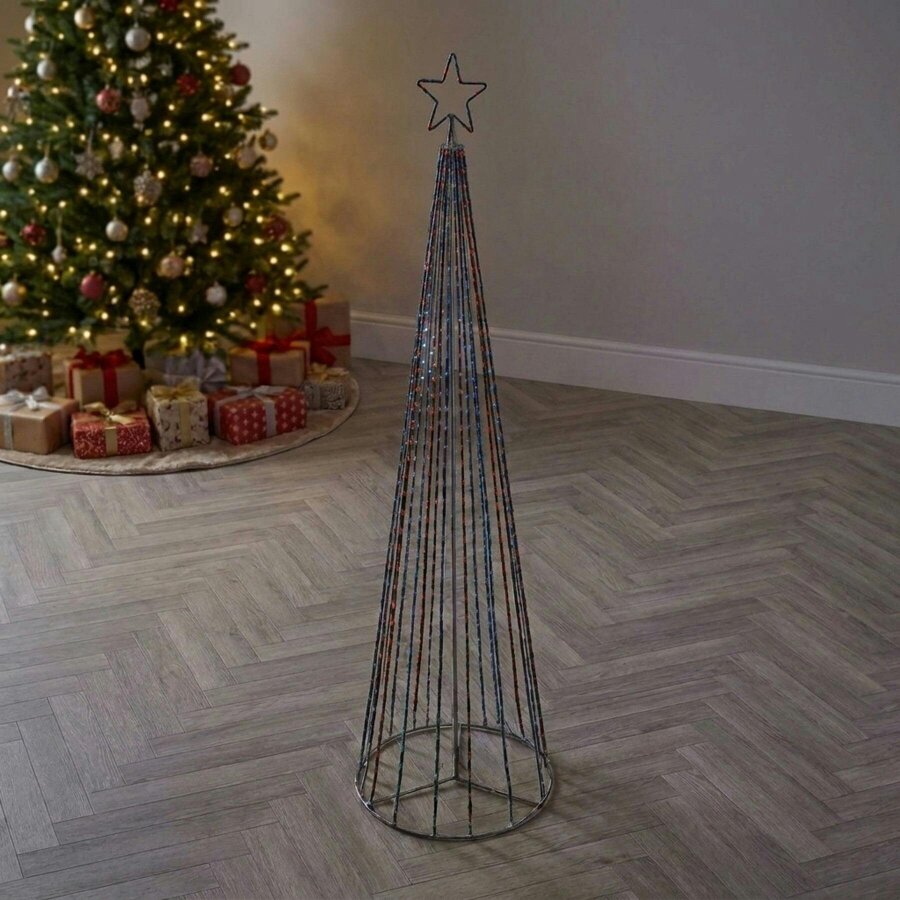 Garden Greatness Multi Action Pyramid Tree Garden Light