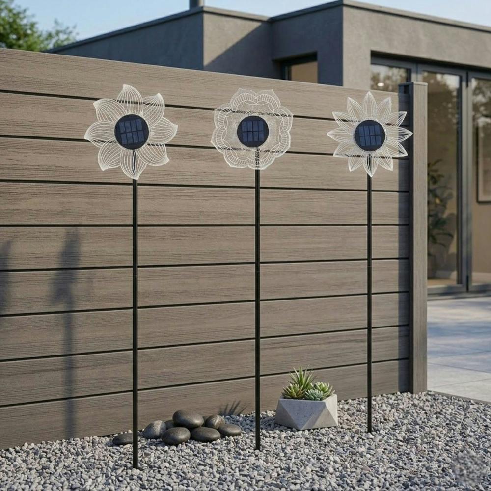 Garden Greatness Lunaria Triple Bloom Solar Stake Lights
