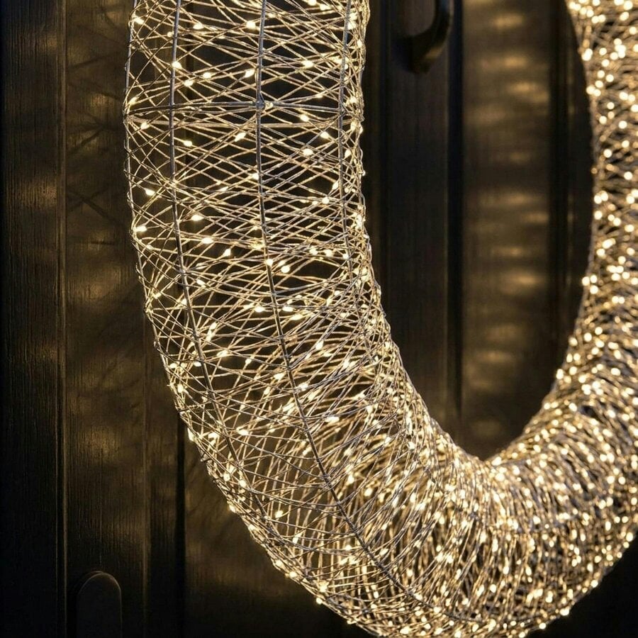 Garden Greatness Large LED Flat Back Decorative Wreath