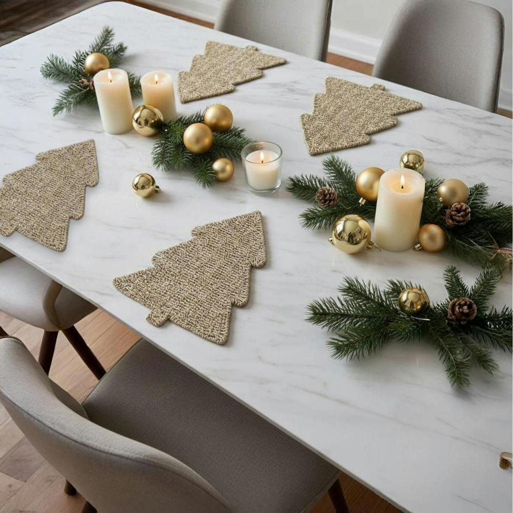 Garden Greatness Set Of 4 Christmas Tree Seagrass Placemats