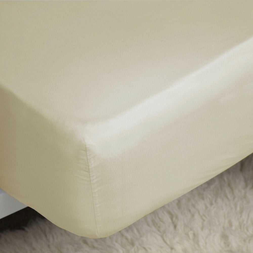 Belledorm Easycare Percale Fitted Sheet - Cream