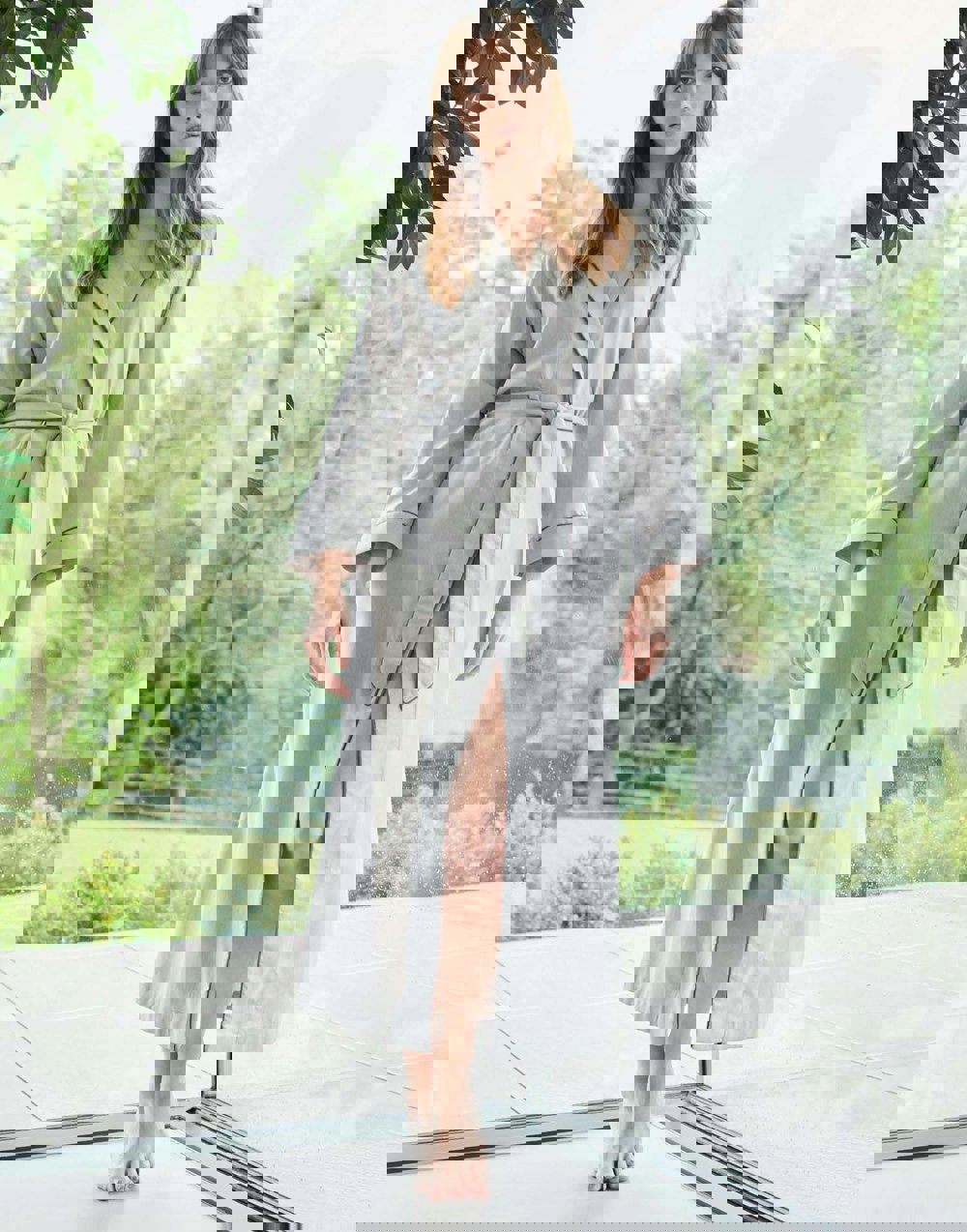 W_Dressing_Gown_Armoury_Grey_Herringbone_1-1.mp4