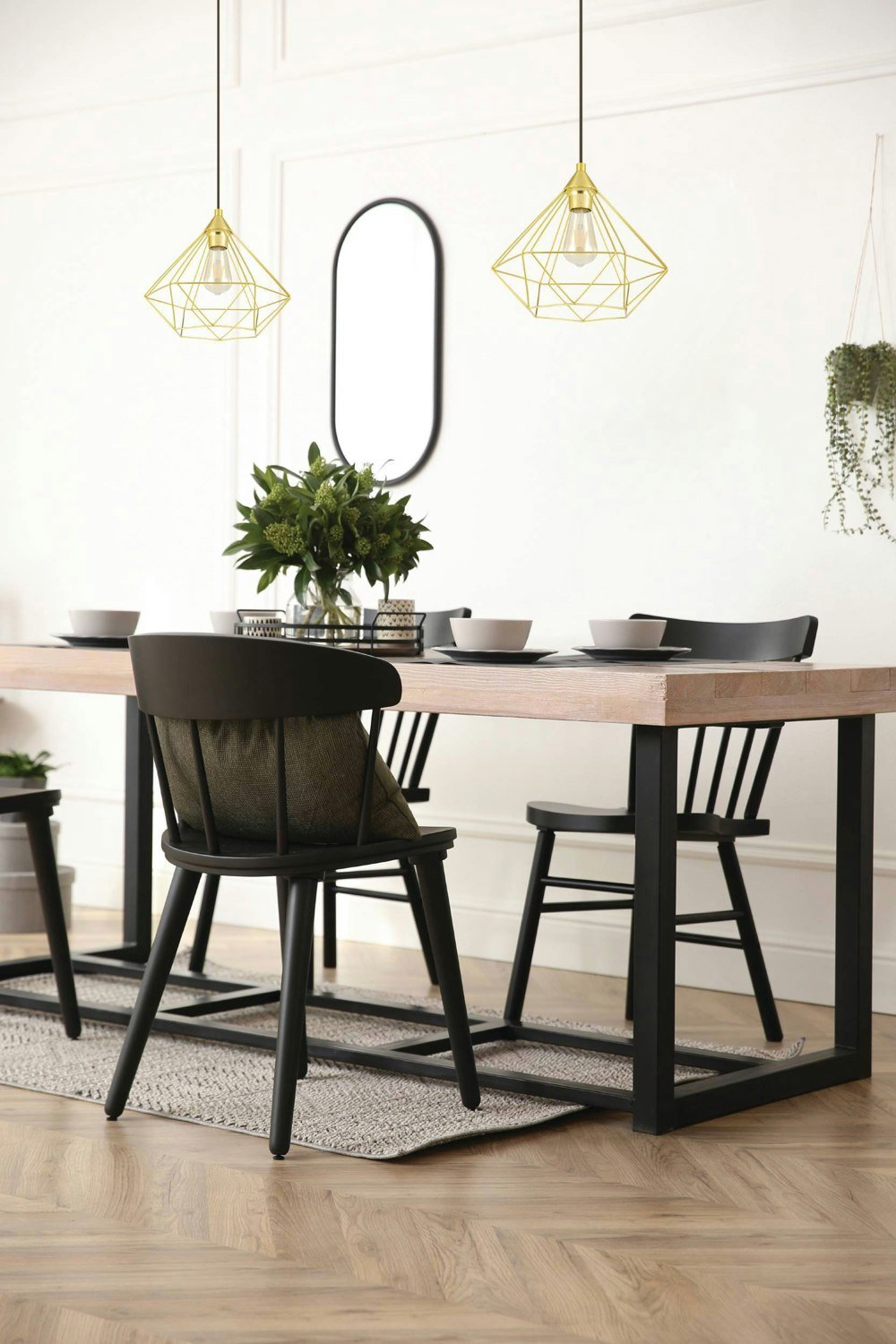 EGLO Tarbes Wire-Frame Diamond Single Pendant Light