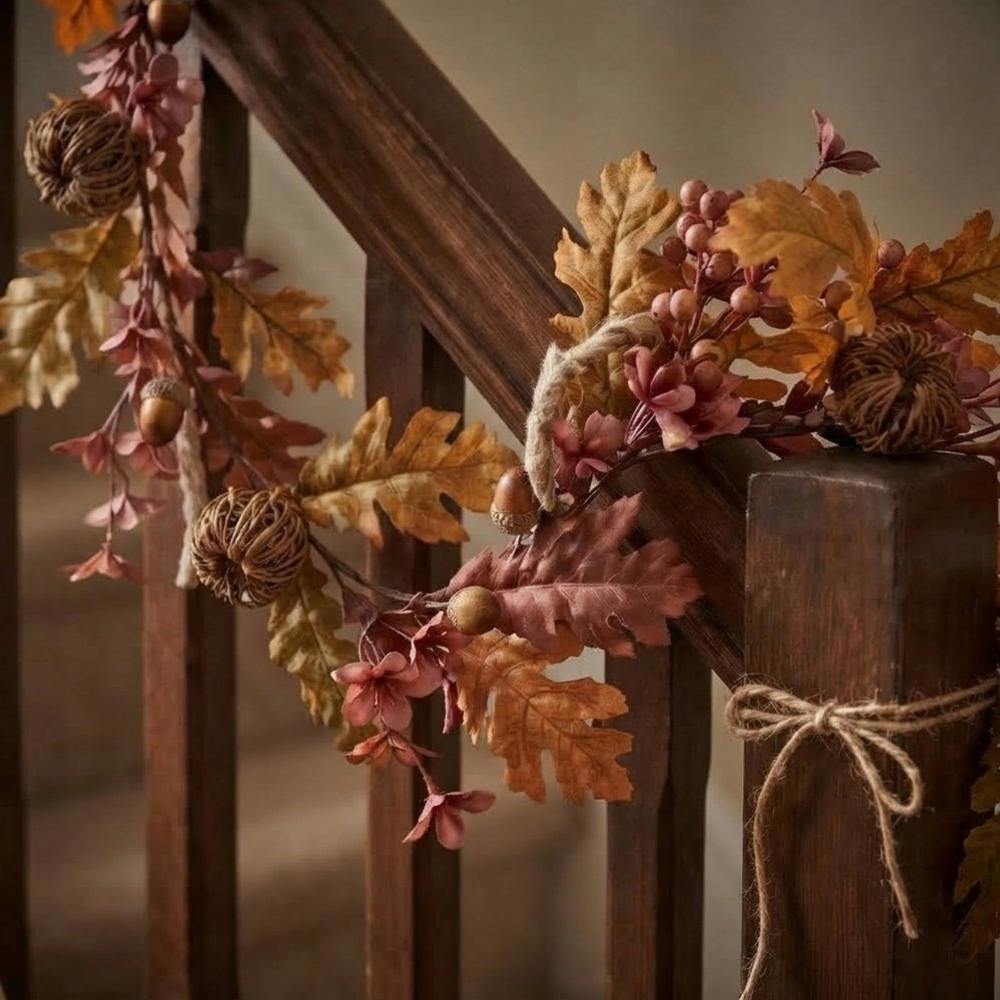 Garden Greatness Autumnal Magnolia and Leaf Garland