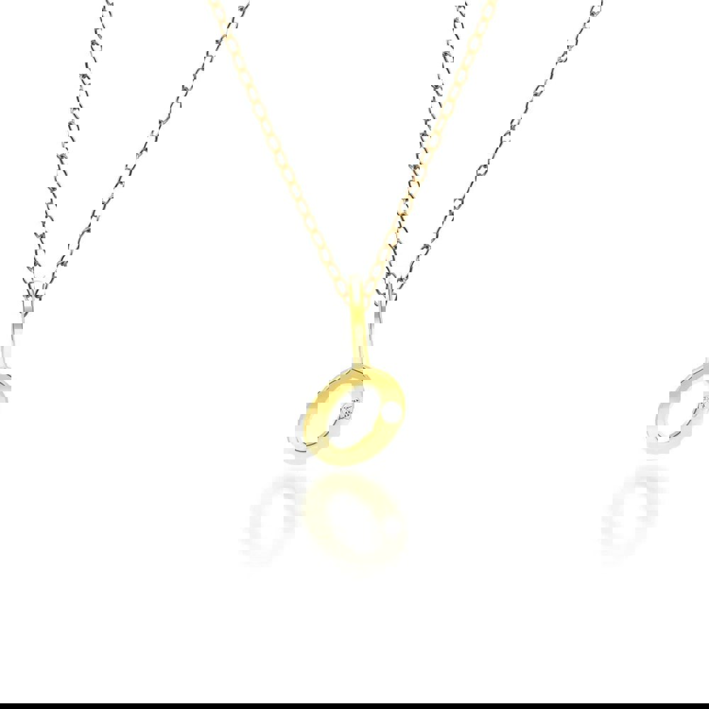 191P0786019 Alphabet Letter O Diamond pendant in 9ct Yellow Gold Front
