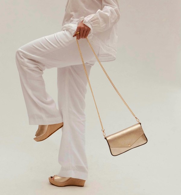 Apatchy London The Munro Leather Shoulder Bag - Gold