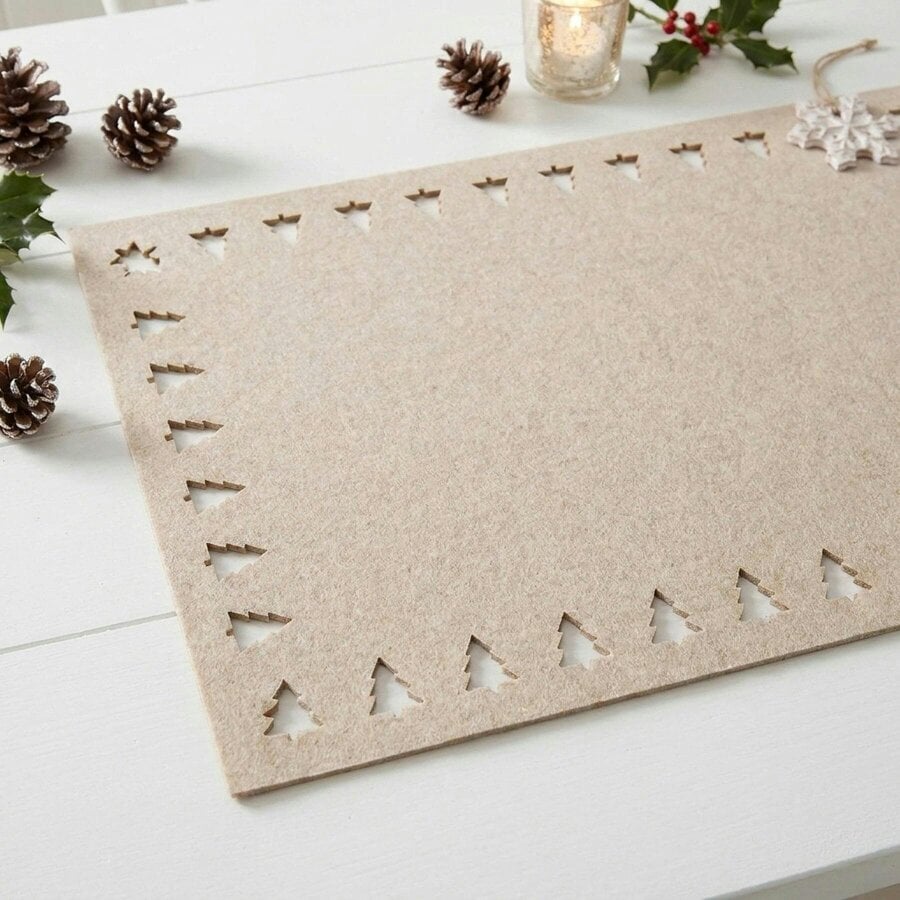 Garden Greatness Decorative Cut-Out Felt Table Runner