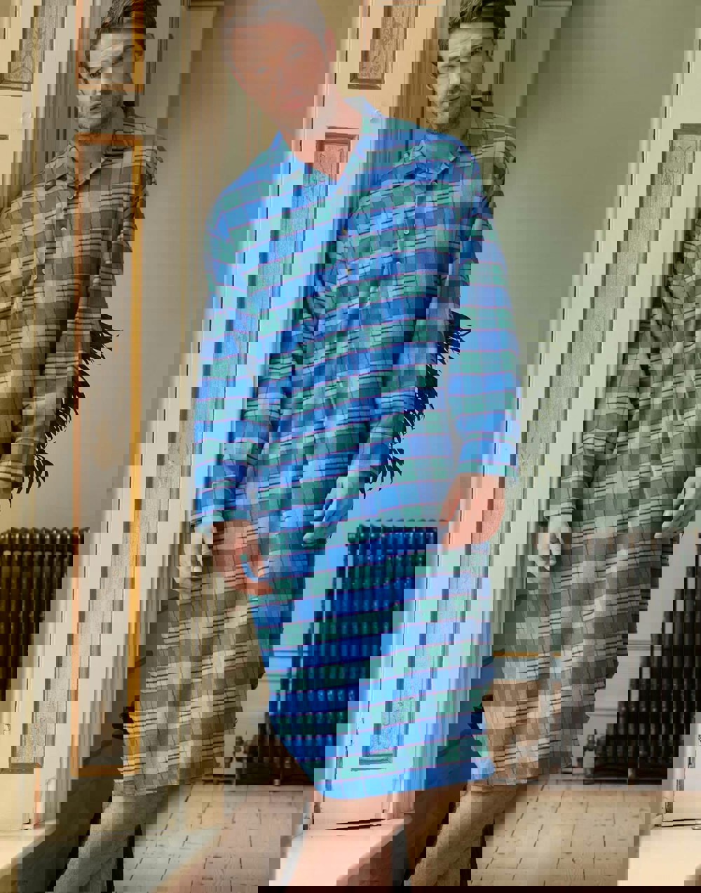 M_Nightshirt_Inverness_Tartan_1_1.mp4