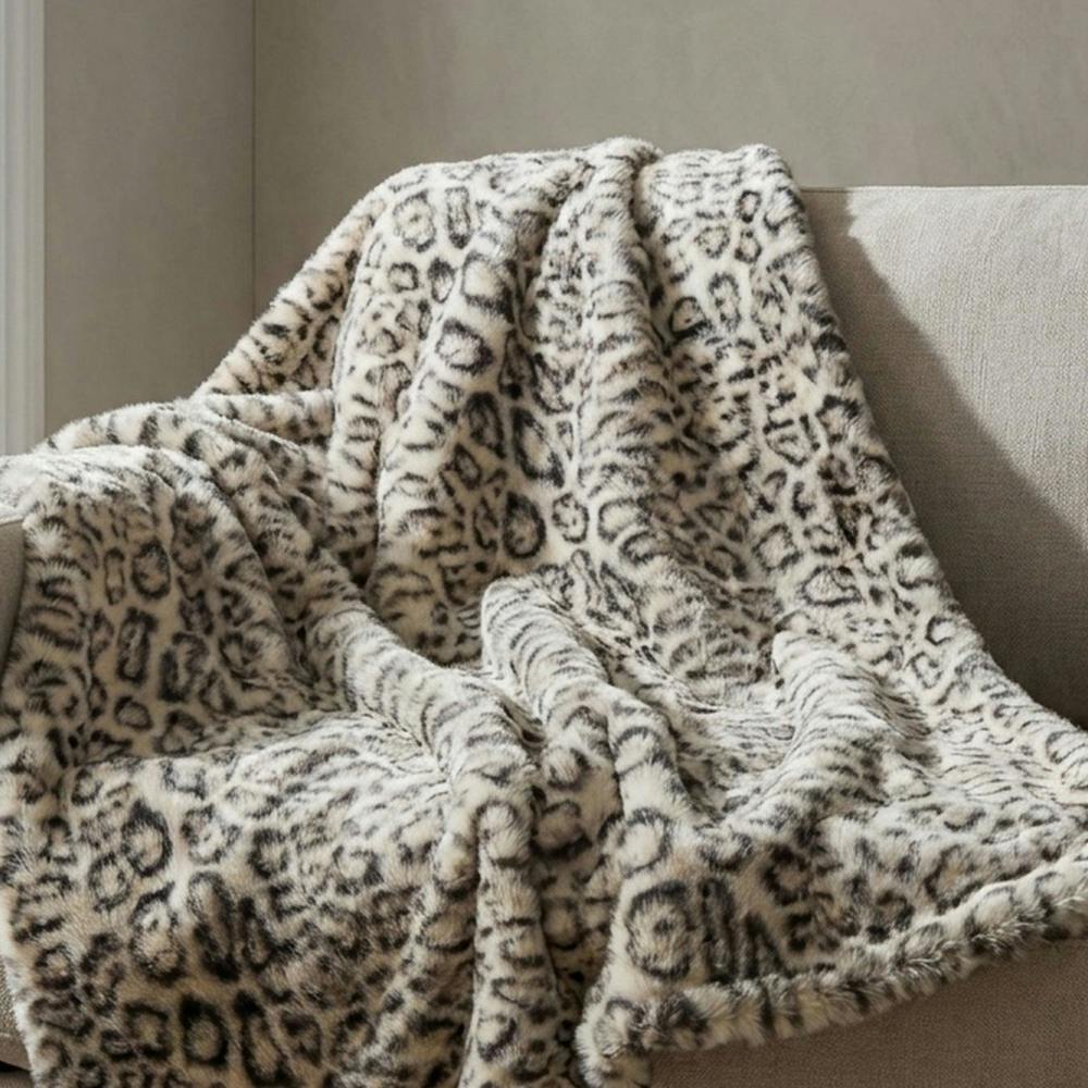 Garden Greatness Super Soft Leopard Print Comfort Throw