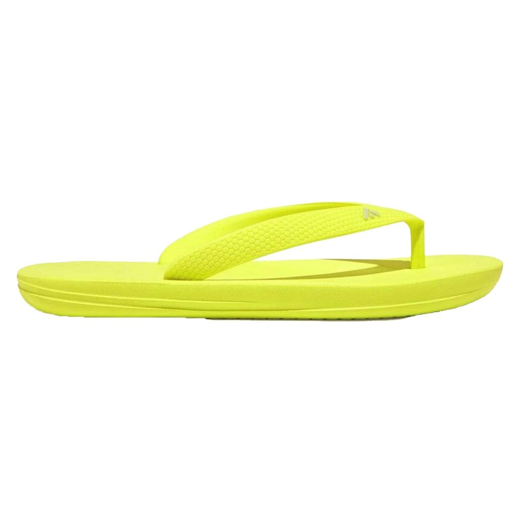 FitFlop Girls Ergonomic iQushion Flip Flops - Yellow