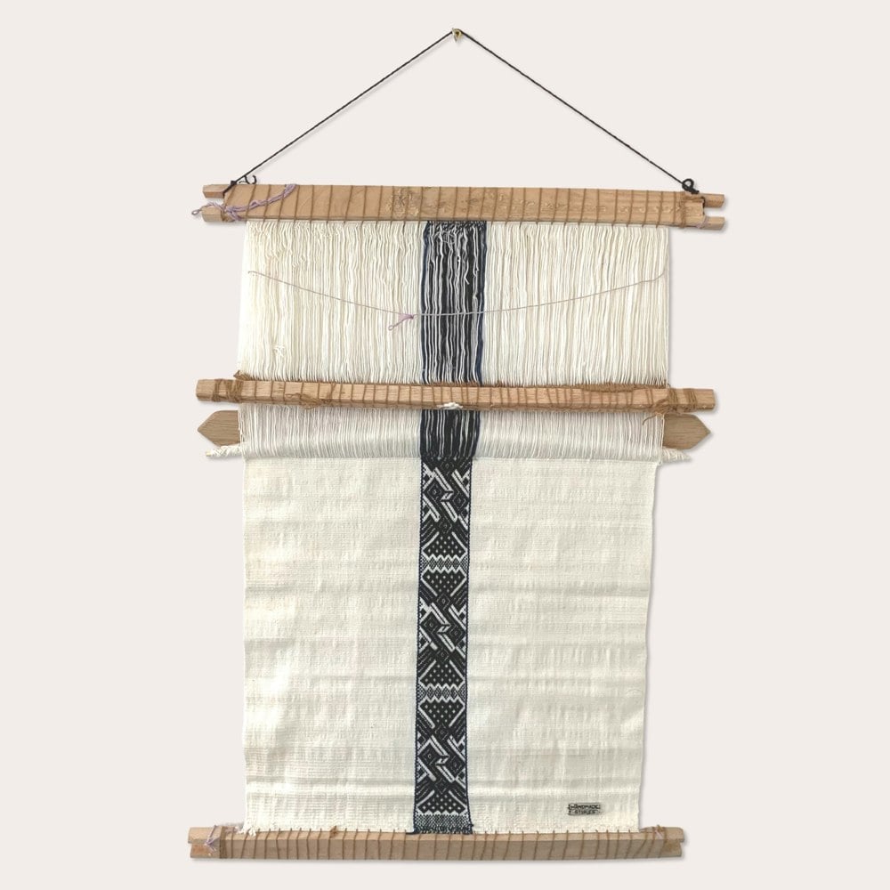 Handmade Stories Loom wall decoration with peacocks