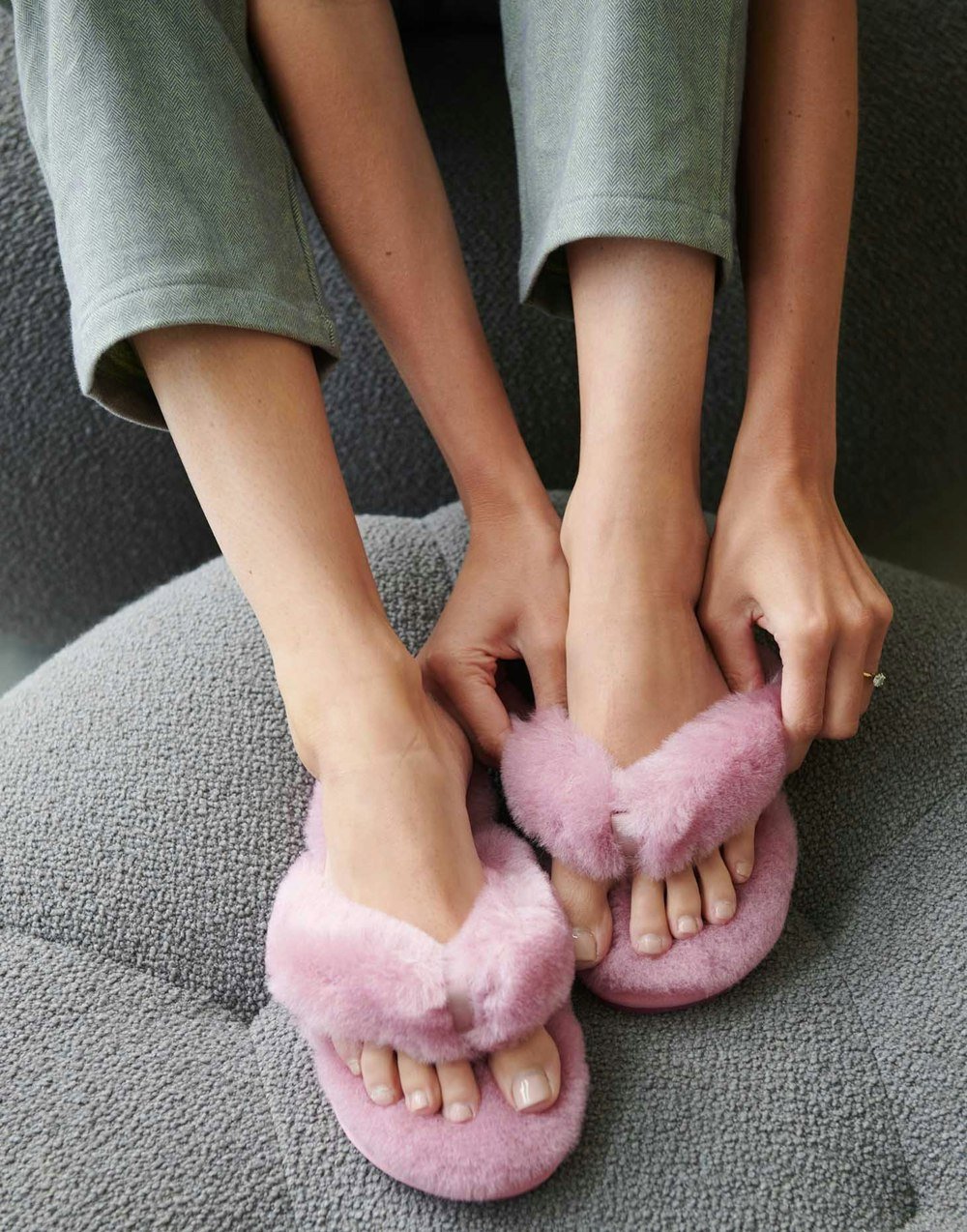 Women's Highland Sheepskin Slipper Sliders – Rose - British Boxers