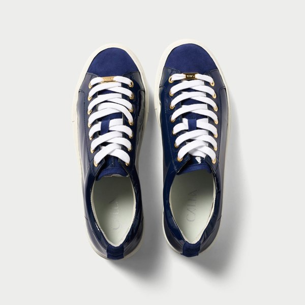 Saturn navy sneakers for wide feet top view 