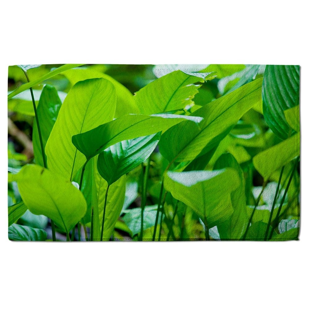 Benjamin Tate Design Green leaf background abstract of nature (Bath Towel)