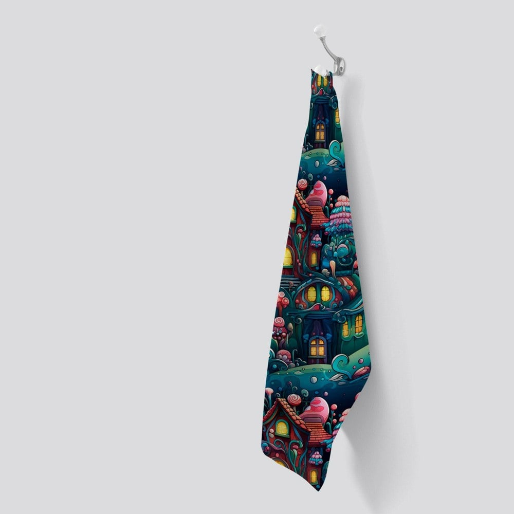 Warren Reed Whimsical Gingerbread House Pattern Tea Towel