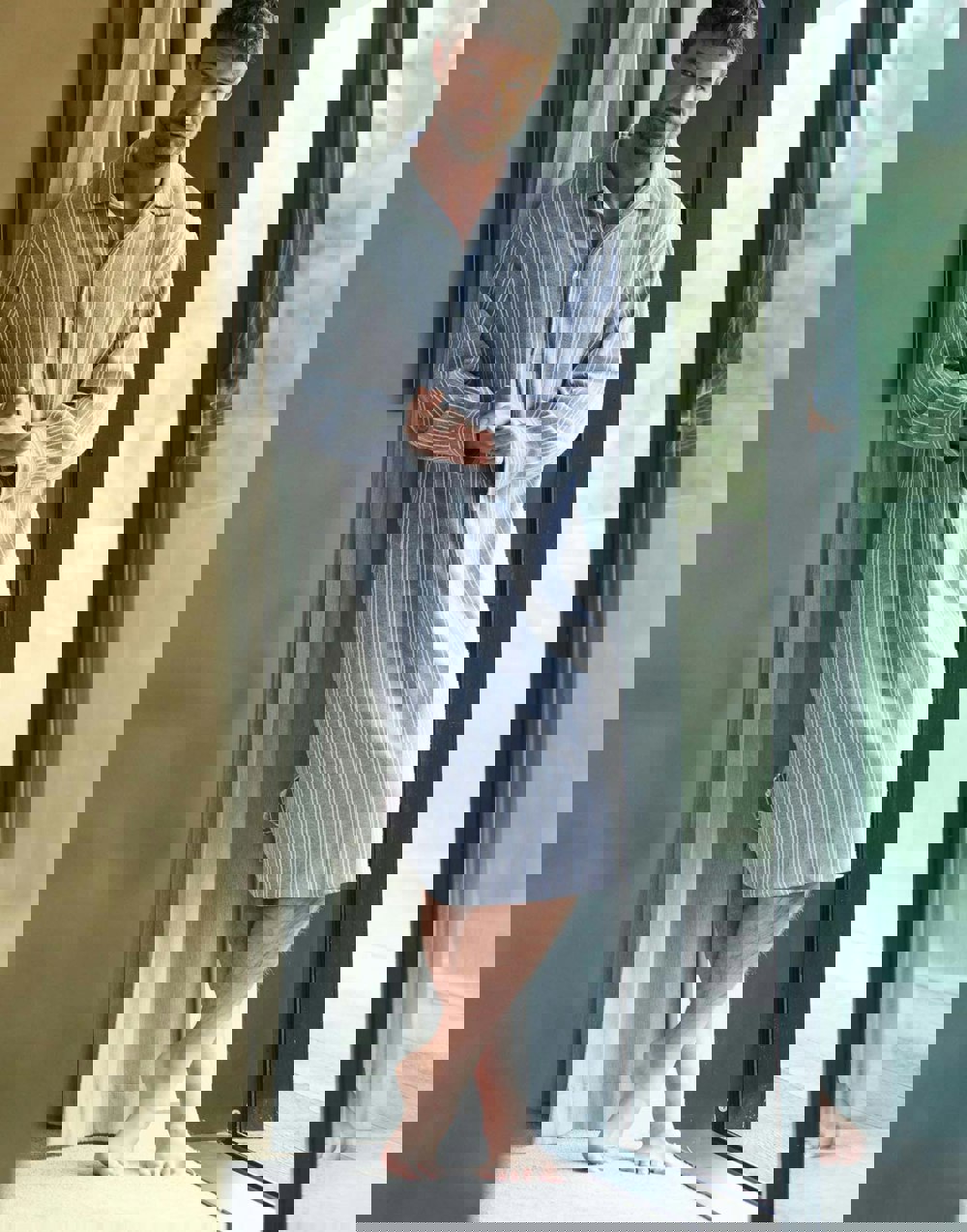 M_Nightshirt_Westwood_Pebble_Stripe_1-1.mp4
