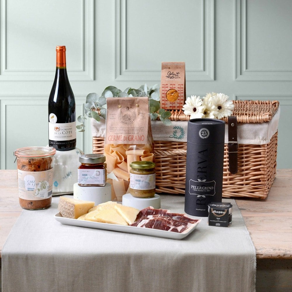 Delicario Continental Journey Hamper