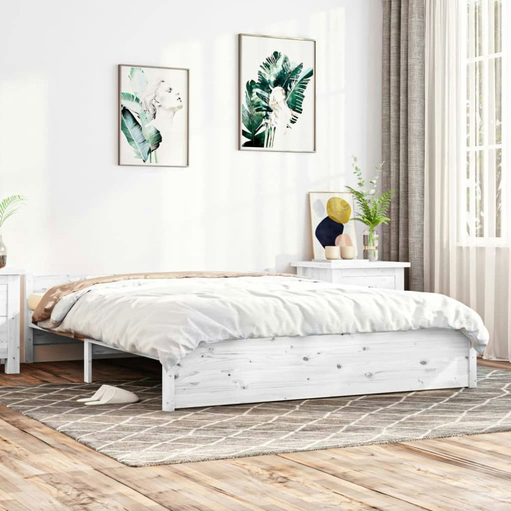 Berkfield Bed Frame White Solid Wood 140x190 cm