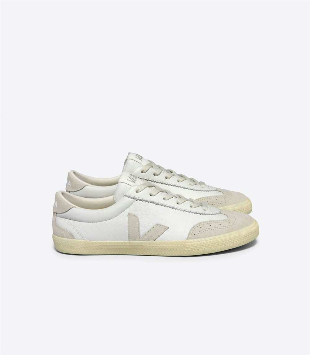 Veja Volley Leather Natural Women's Trainers - White