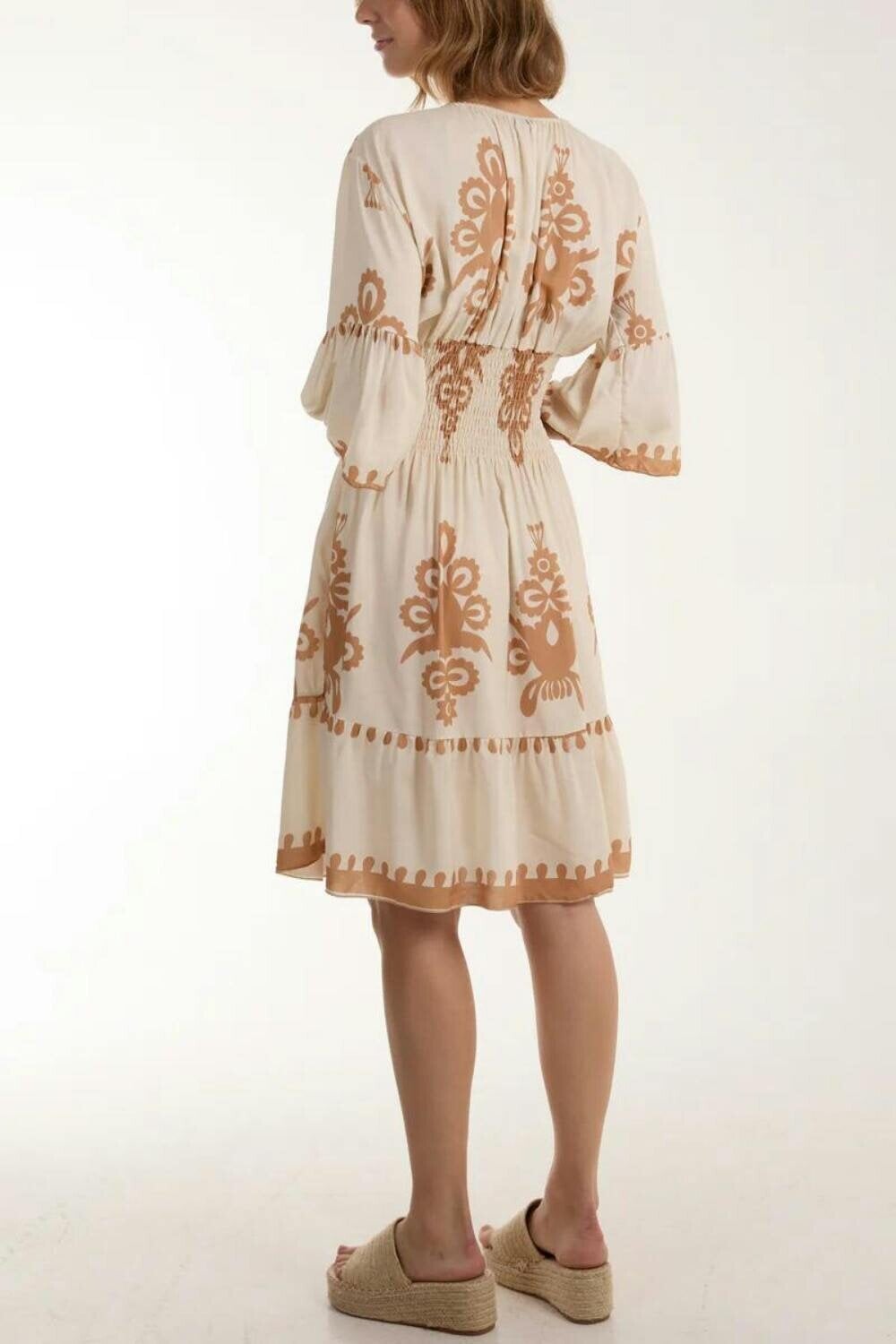 Hoxton Gal Relaxed Fit 3/4 Sleeves V Neck Printed Knee Lenght Dress in Beige