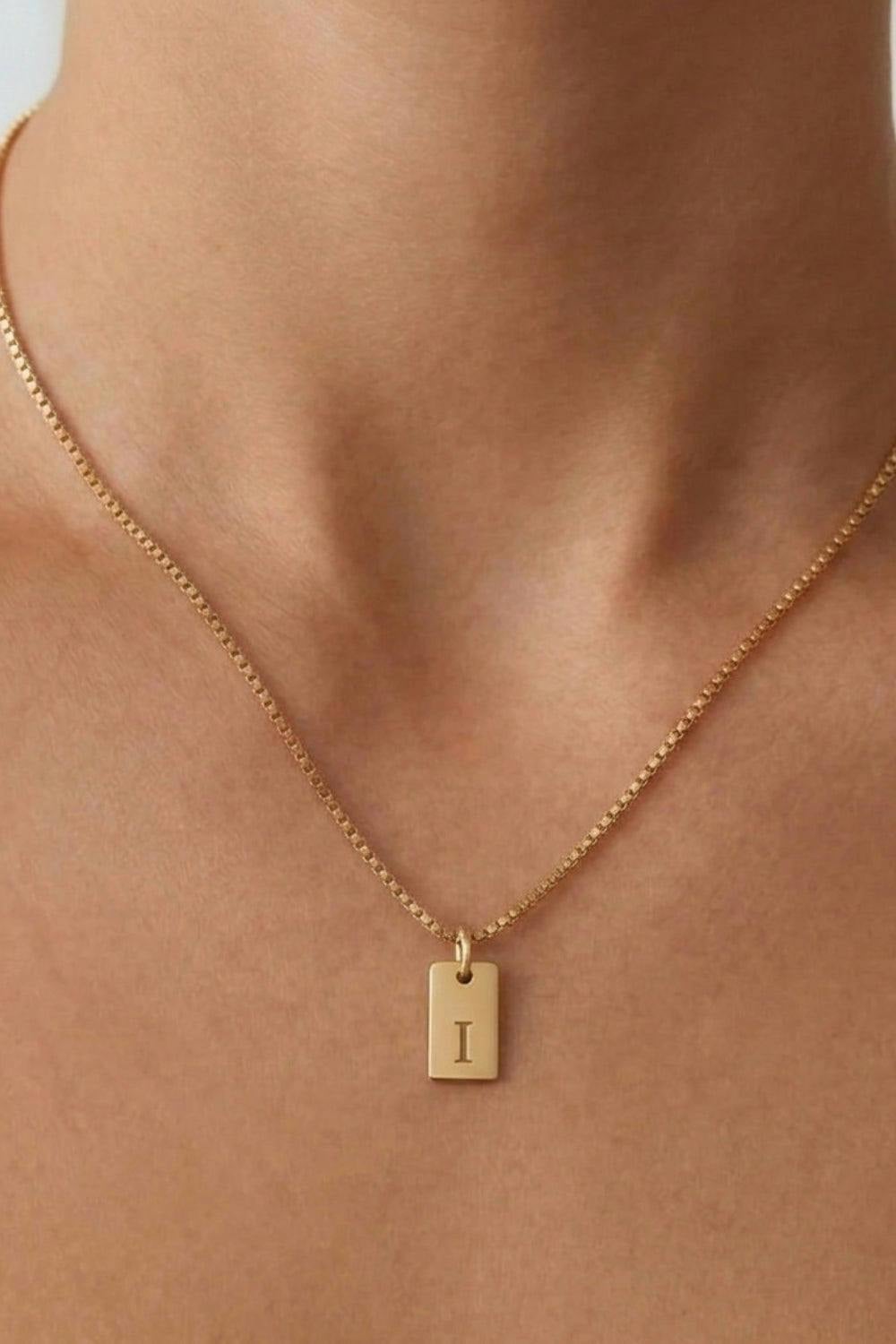 Serla Initial Pendant Gold Plated Necklace Letter I