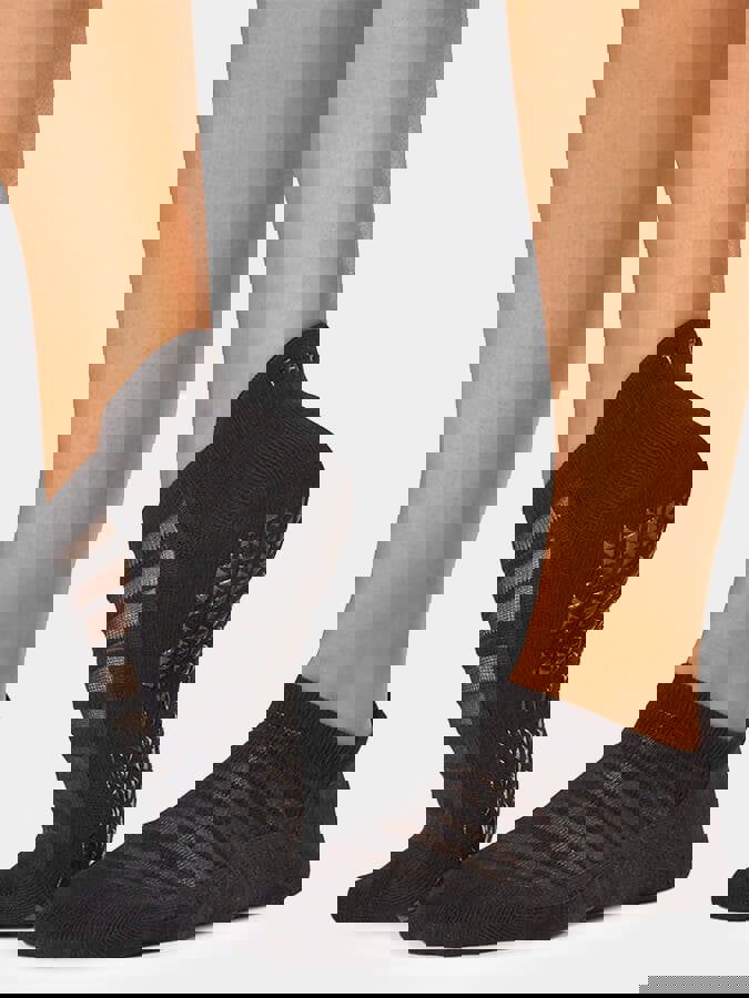 Tavi Savvy Breeze Grip Socks