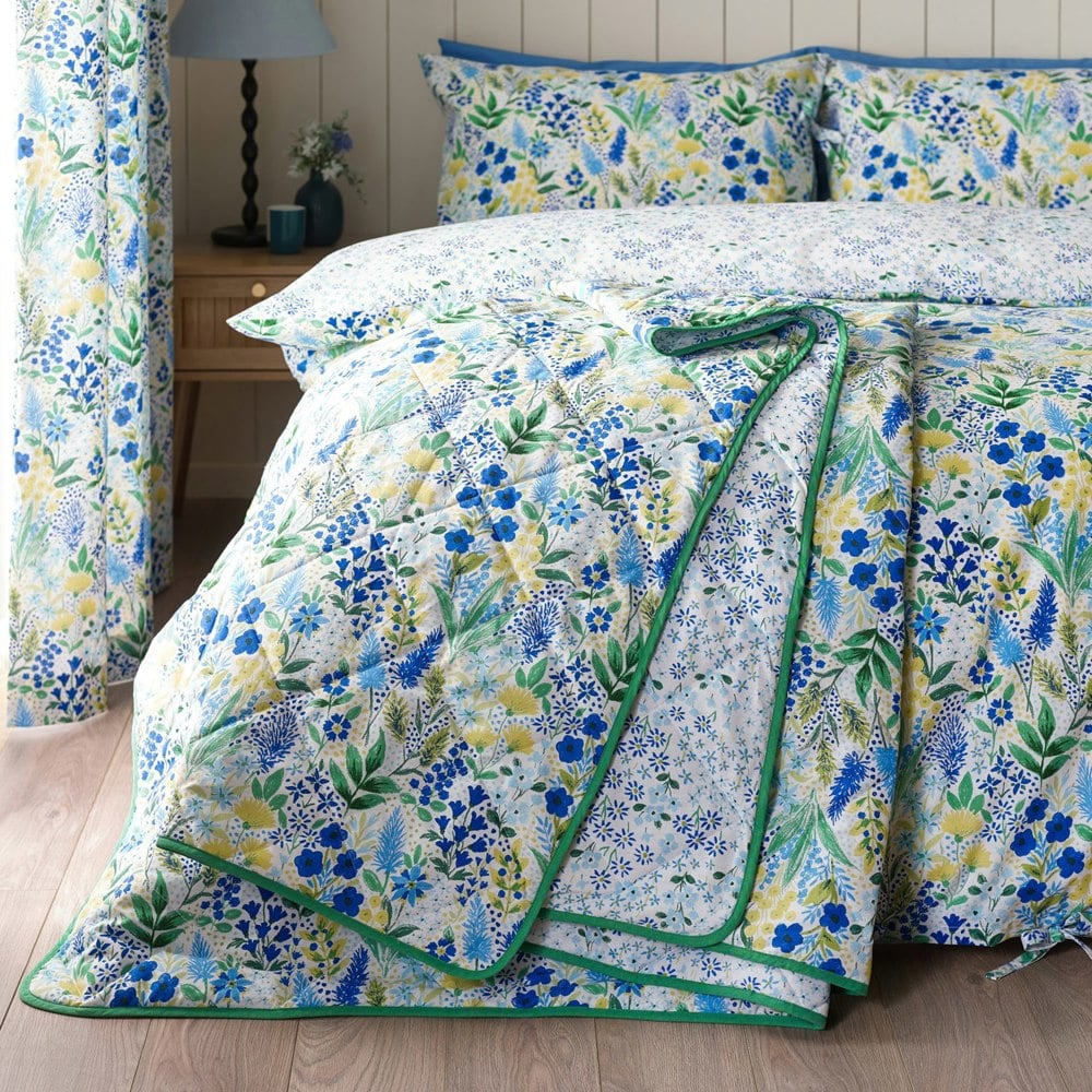 Catherine Lansfield Tilly Floral Fully Reversible Bedspread