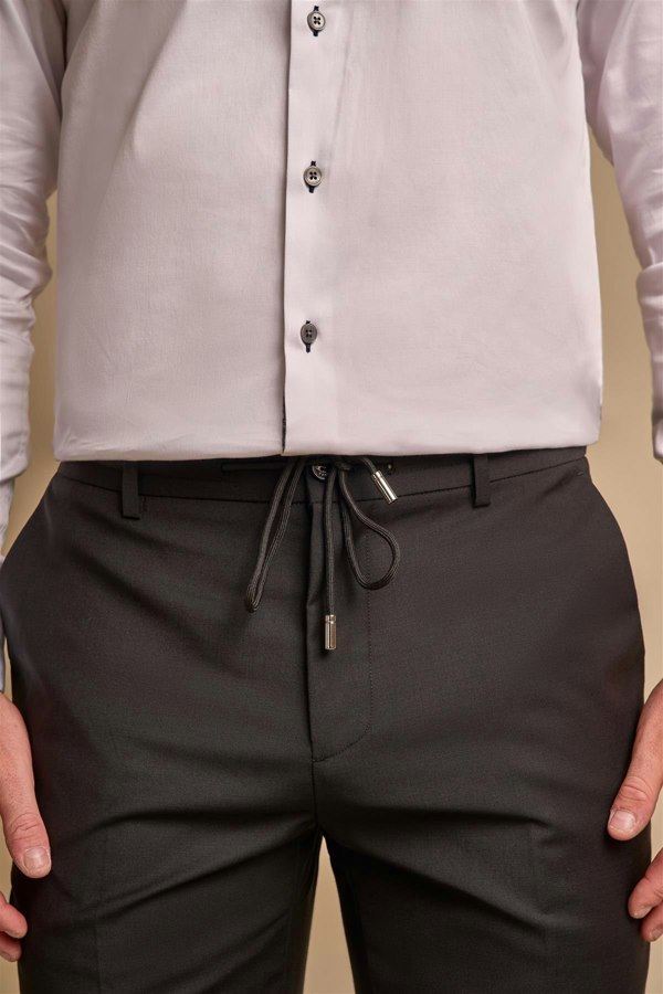 amadeus black trouser front detail