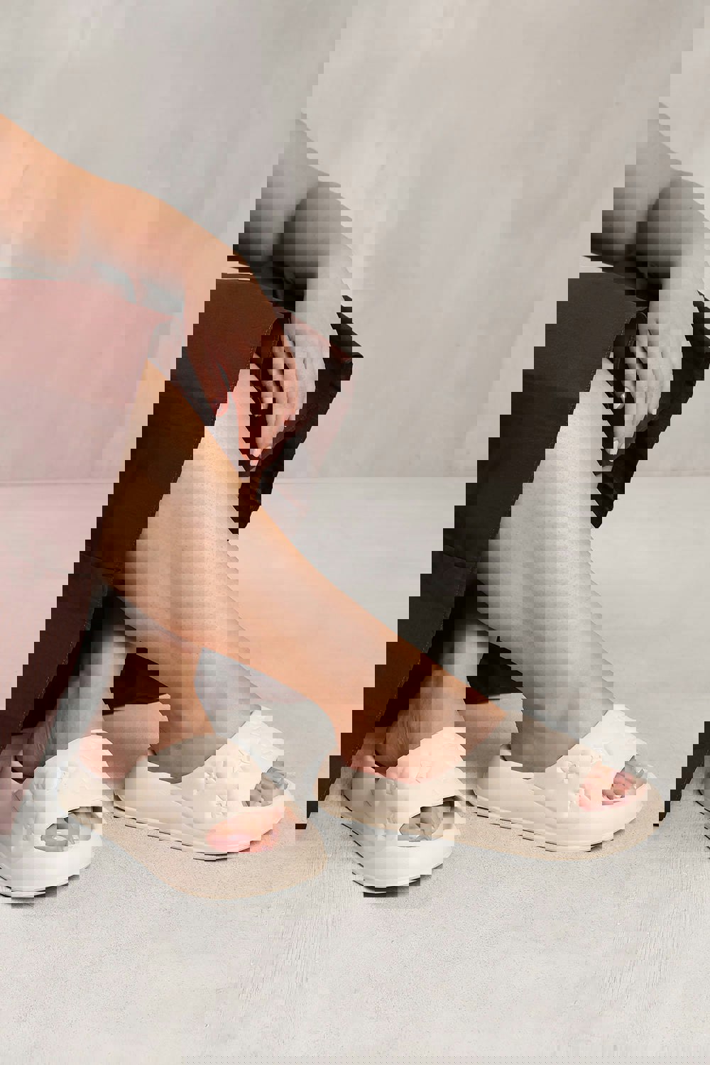 Where's That From SYCAMORE EMBOSSED SLIDERS IN CREAM