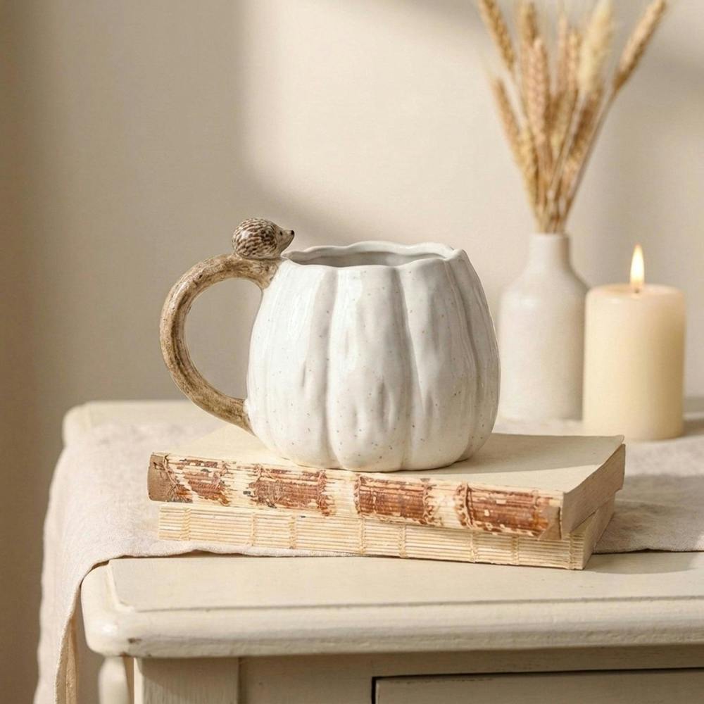 Garden Greatness Hedgehog on Handle Pumpkin Mug