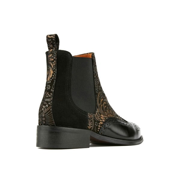 Embassy London Mamacita - Black Gold - Women's chelsea boot with wingtip brogue detail