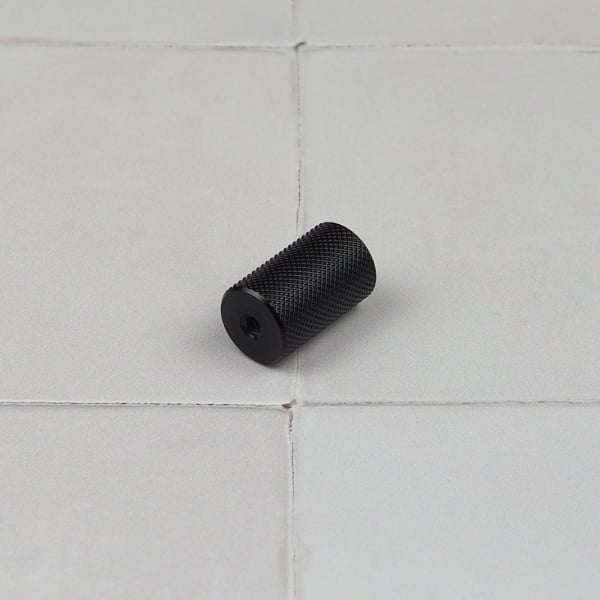 Handle & Home Knurled Matt Black Handles and Knob