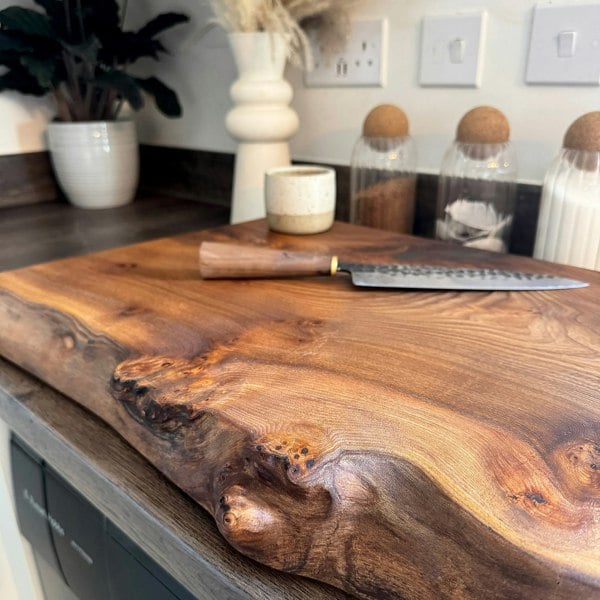 Giraffes & Craftz XL Live Edge Elm Chopping Board - Scottish Elm James Martin Style Chopping Board